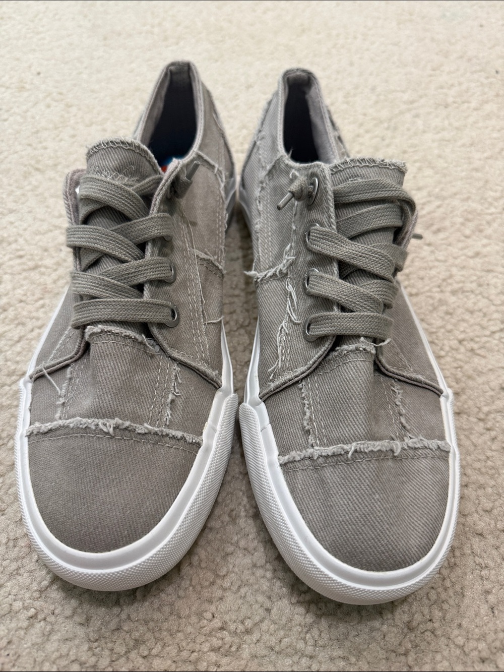 NEW Casual Gray Canvas Men'sUp Sneakers
